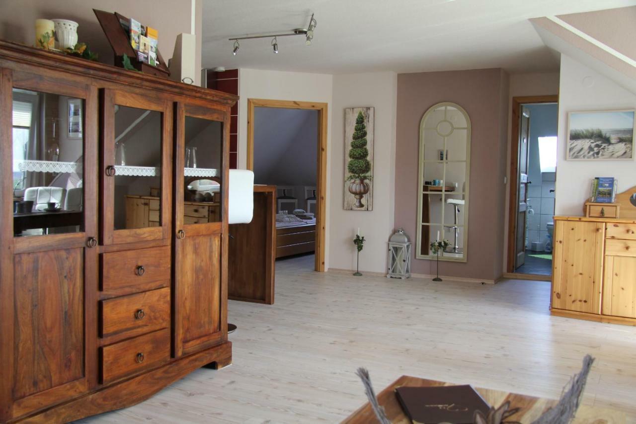 Ferienwohnung-Treeneblick Schwabstedt Exterior photo