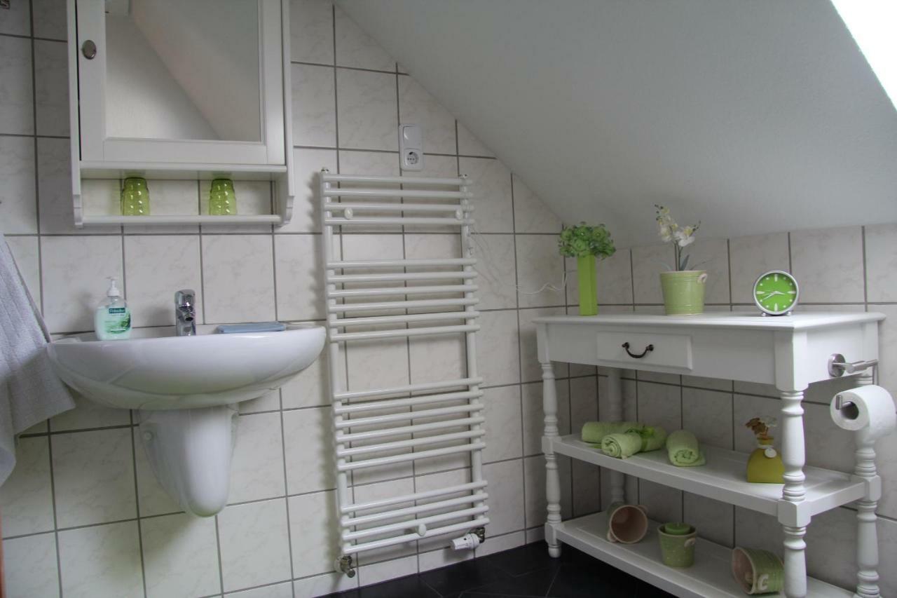 Ferienwohnung-Treeneblick Schwabstedt Exterior photo